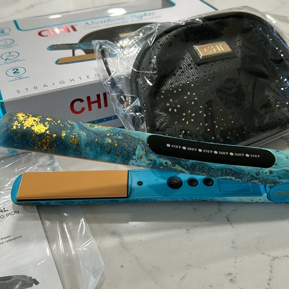 NIB Chi 1" Flat Iron Northern Lights - Picture 2 of 6